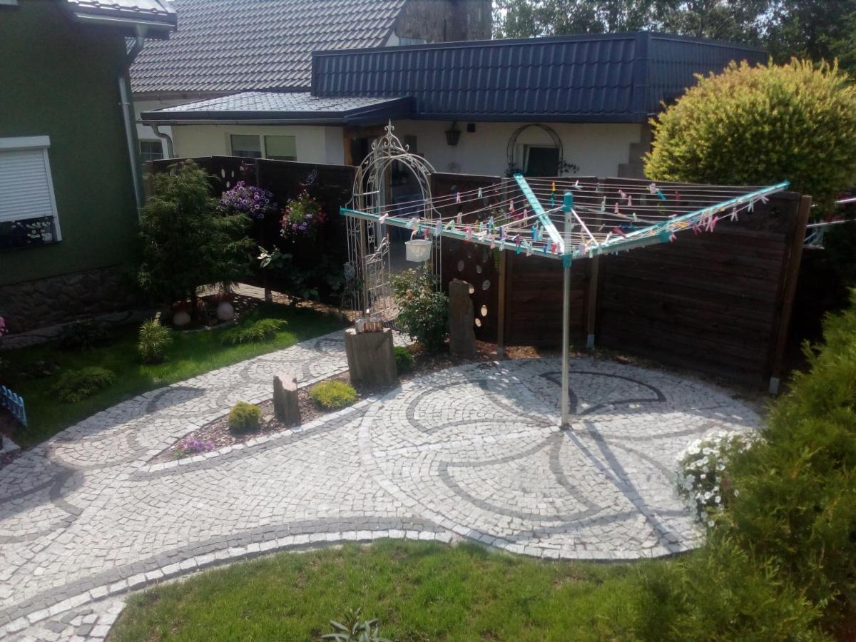 Pokoje Goscinne Cisowa Zielona Góra Eksteriør bilde