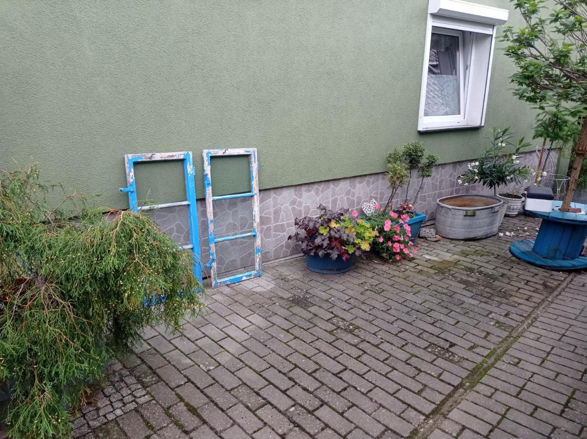 Pokoje Goscinne Cisowa Zielona Góra Eksteriør bilde
